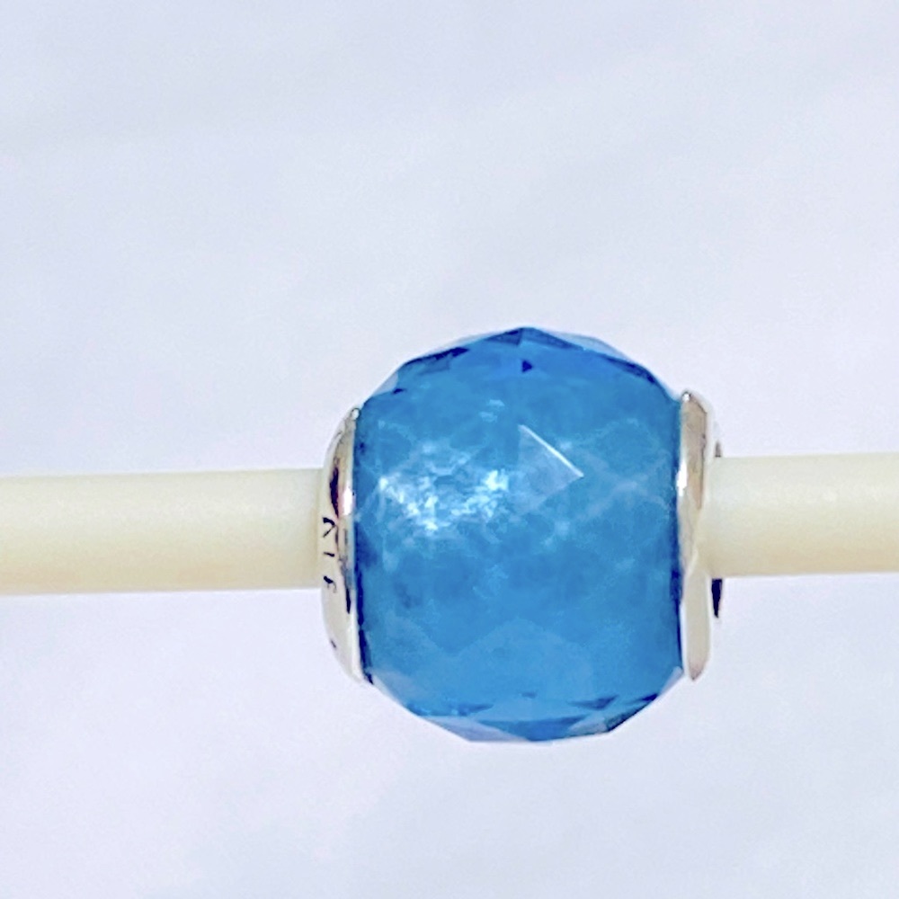 Pandora Blue Geometric Facets Petite Charm